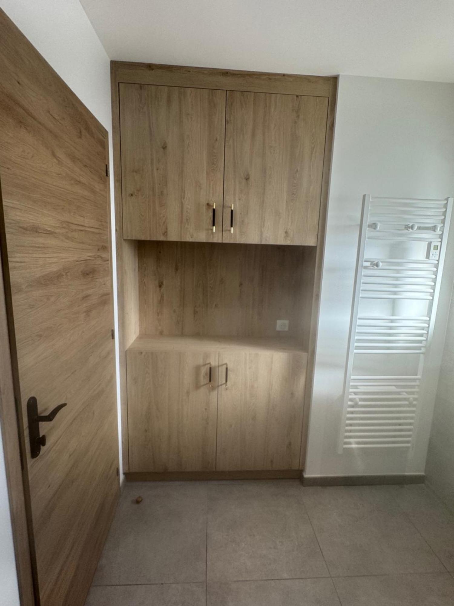 Maison Leonora Saint-Genix-sur-Guiers المظهر الخارجي الصورة